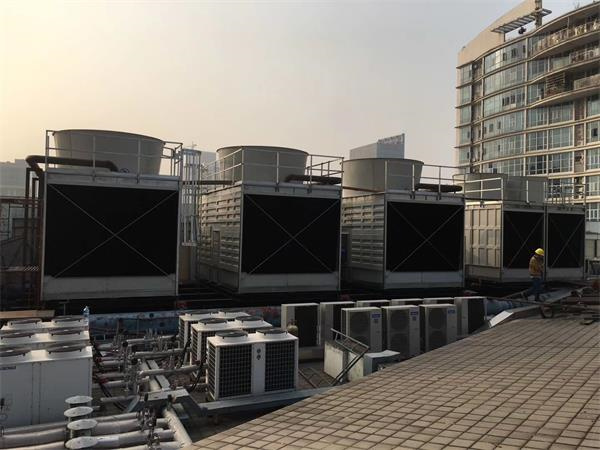 冬季冷卻塔常見結(jié)冰現(xiàn)象與處理方法(如何防止冷卻塔水結(jié)冰)